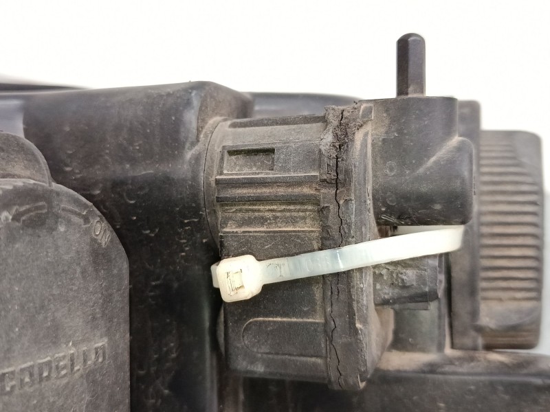 Recambio de faro derecho para alfa romeo 156 sportwagon (932_) 1.9 jtd (932b2b, 932b2c) referencia OEM IAM 086671106R  