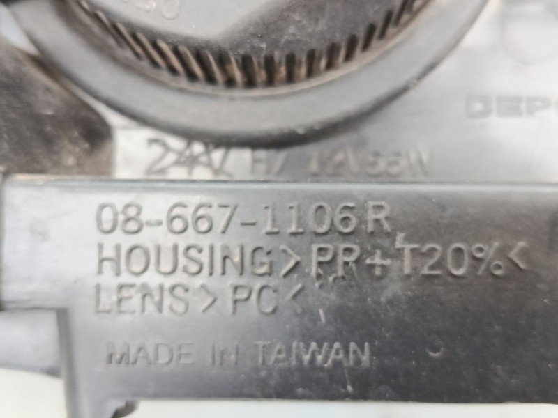 Recambio de faro derecho para alfa romeo 156 sportwagon (932_) 1.9 jtd (932b2b, 932b2c) referencia OEM IAM 086671106R  