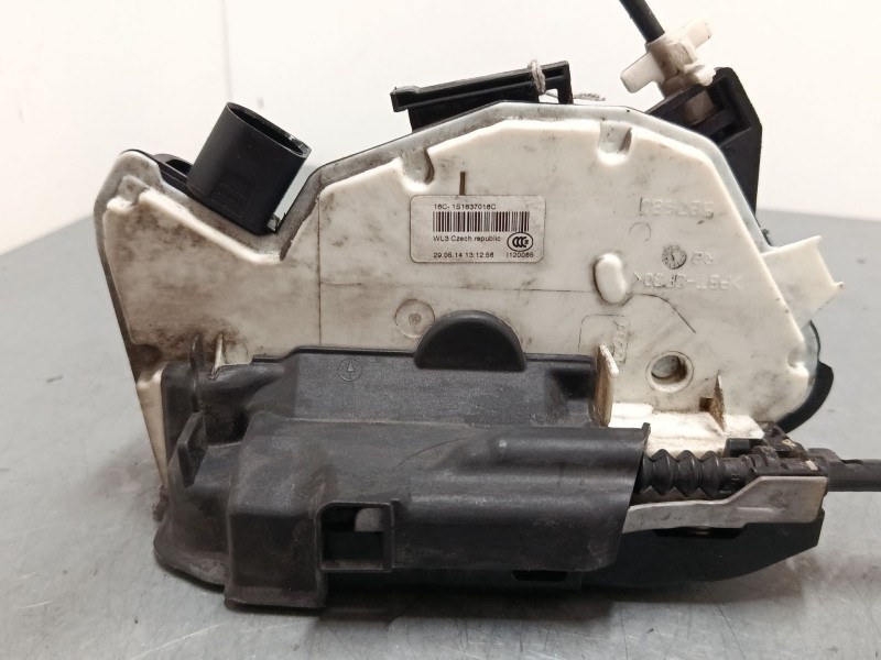 Recambio de cerradura puerta delantera derecha para skoda superb ii (3t4) 2.0 tdi 16v referencia OEM IAM   