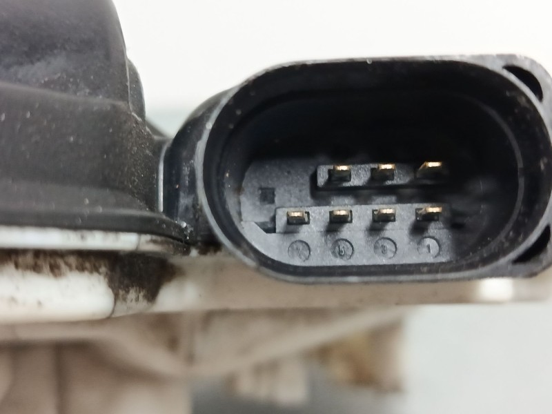 Recambio de cerradura puerta delantera izquierda para skoda superb ii (3t4) 2.0 tdi 16v referencia OEM IAM   