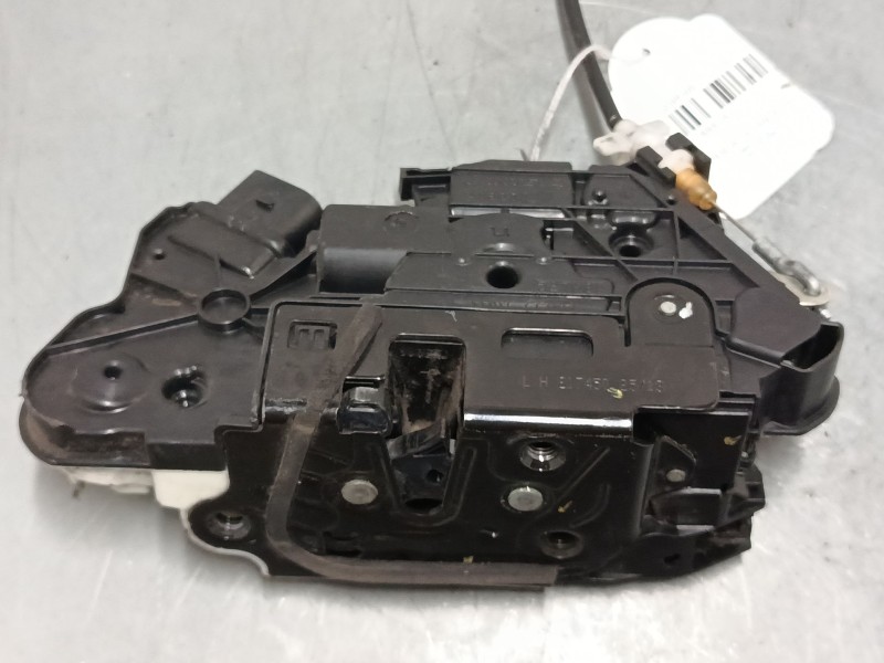 Recambio de cerradura puerta delantera izquierda para skoda superb ii (3t4) 2.0 tdi 16v referencia OEM IAM   
