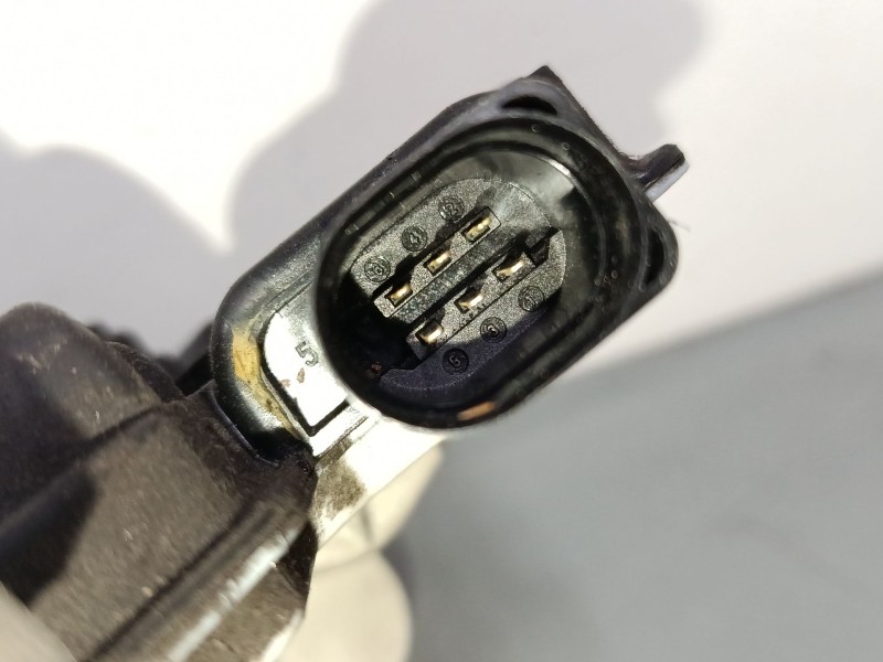 Recambio de cerradura puerta trasera izquierda para skoda superb ii (3t4) 2.0 tdi 16v referencia OEM IAM 1s4839015b  