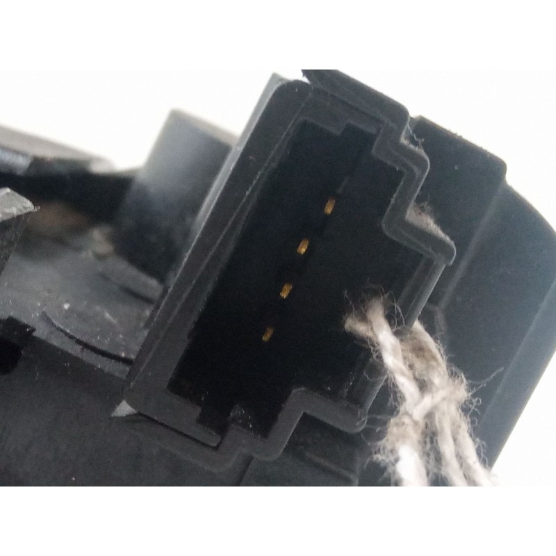 Recambio de cerradura maletero / porton para renault laguna ii (bg0/1_) 1.9 dci (bg1a, bg1w, bg0g) referencia OEM IAM   