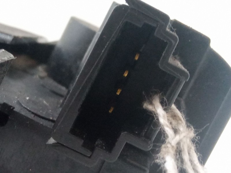 Recambio de cerradura maletero / porton para renault laguna ii (bg0/1_) 1.9 dci (bg1a, bg1w, bg0g) referencia OEM IAM   