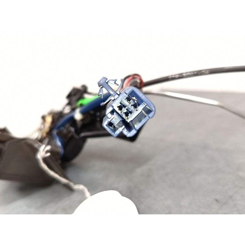 Recambio de cerradura maletero / porton para toyota corolla (_e12_) 1.4 d (nde120_) referencia OEM IAM    Recambio de cerradura maletero / porton para toyota corolla (_e12_) 1.4 d (nde120_) referencia OEM IAM