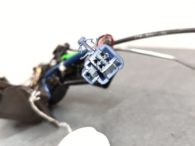 Recambio de cerradura maletero / porton para toyota corolla (_e12_) 1.4 d (nde120_) referencia OEM IAM    Recambio de cerradura maletero / porton para toyota corolla (_e12_) 1.4 d (nde120_) referencia OEM IAM