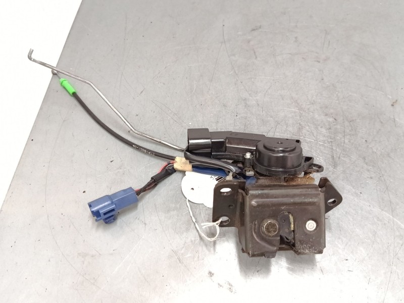 Recambio de cerradura maletero / porton para toyota corolla (_e12_) 1.4 d (nde120_) referencia OEM IAM    Recambio de cerradura maletero / porton para toyota corolla (_e12_) 1.4 d (nde120_) referencia OEM IAM