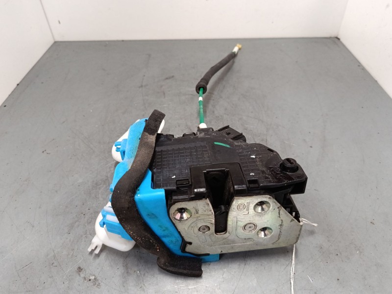 Recambio de cerradura puerta trasera izquierda para hyundai i30 (gd) 1.4 crdi referencia OEM IAM   