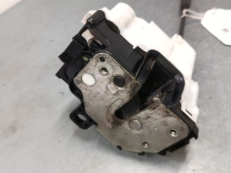 Recambio de cerradura puerta delantera derecha para fiat 500 (312_) 1.2 (312axa1a) referencia OEM IAM    Recambio de cerradura puerta delantera derecha para fiat 500 (312_) 1.2 (312axa1a) referencia OEM IAM