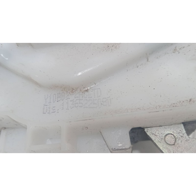 Recambio de cerradura puerta delantera derecha para peugeot bipper tepee 1.4 hdi referencia OEM IAM    Recambio de cerradura puerta delantera derecha para peugeot bipper tepee 1.4 hdi referencia OEM IAM