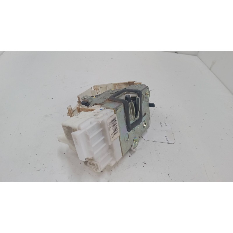 Recambio de cerradura puerta trasera izquierda para mercedes-benz clase b sports tourer (w245) b 150 (245.231) referencia OEM IA Recambio de cerradura puerta trasera izquierda para mercedes-benz clase b sports tourer (w245) b 150 (245.231) referencia OEM IA