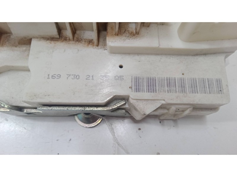 Recambio de cerradura puerta trasera izquierda para mercedes-benz clase b sports tourer (w245) b 150 (245.231) referencia OEM IA Recambio de cerradura puerta trasera izquierda para mercedes-benz clase b sports tourer (w245) b 150 (245.231) referencia OEM IA