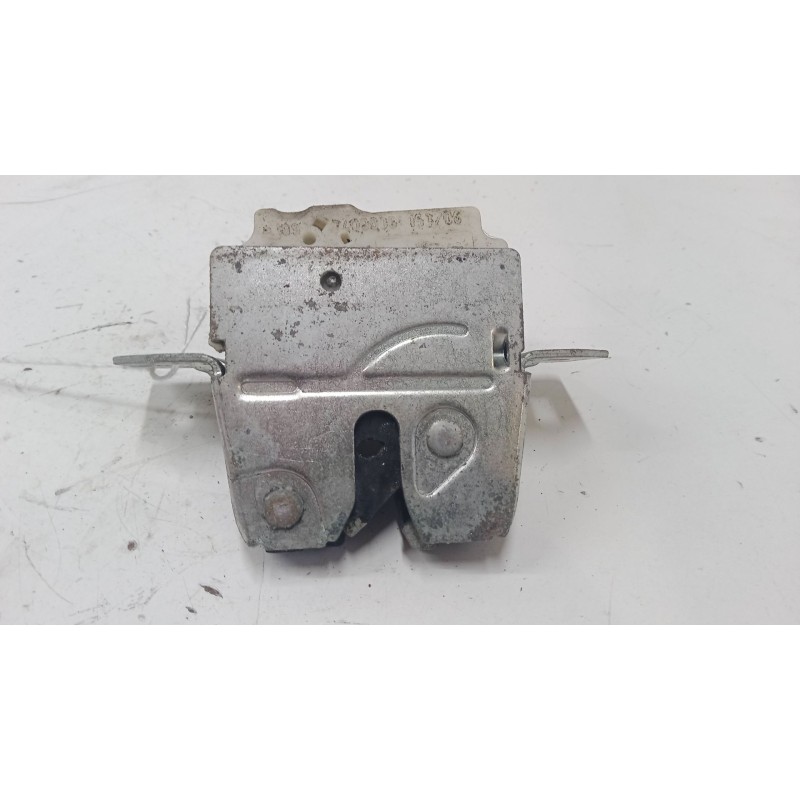 Recambio de cerradura maletero / porton para mercedes-benz clase b sports tourer (w245) b 150 (245.231) referencia OEM IAM    Recambio de cerradura maletero / porton para mercedes-benz clase b sports tourer (w245) b 150 (245.231) referencia OEM IAM