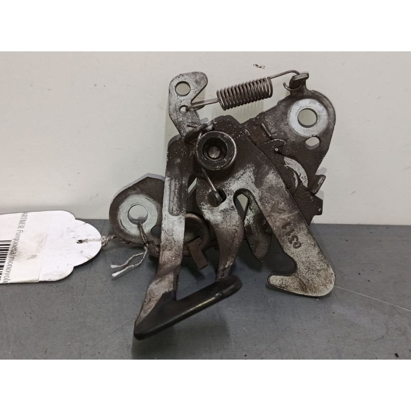 Recambio de cerradura capo para peugeot partner furgoneta/monovolumen (5_, g_) 1.6 hdi 75 referencia OEM IAM    Recambio de cerradura capo para peugeot partner furgoneta/monovolumen (5_, g_) 1.6 hdi 75 referencia OEM IAM