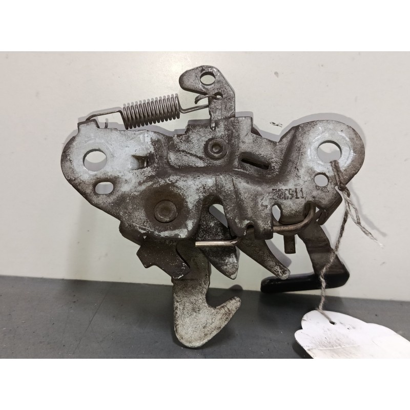 Recambio de cerradura capo para peugeot partner furgoneta/monovolumen (5_, g_) 1.6 hdi 75 referencia OEM IAM    Recambio de cerradura capo para peugeot partner furgoneta/monovolumen (5_, g_) 1.6 hdi 75 referencia OEM IAM