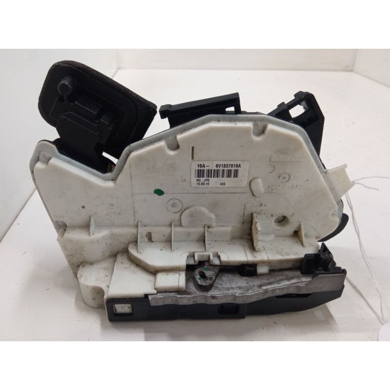 Recambio de cerradura puerta delantera derecha para skoda yeti (5l) 2.0 tdi referencia OEM IAM    Recambio de cerradura puerta delantera derecha para skoda yeti (5l) 2.0 tdi referencia OEM IAM