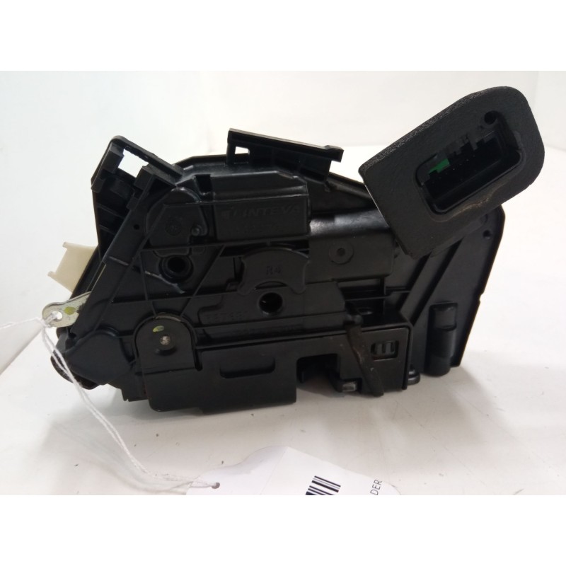 Recambio de cerradura puerta delantera derecha para skoda yeti (5l) 2.0 tdi referencia OEM IAM    Recambio de cerradura puerta delantera derecha para skoda yeti (5l) 2.0 tdi referencia OEM IAM