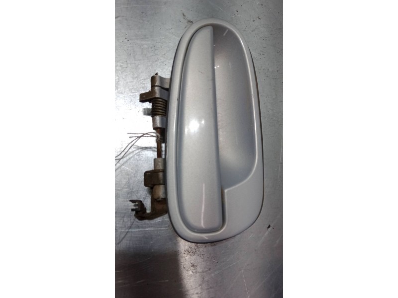 Recambio de maneta exterior puerta trasera derecha para hyundai matrix (fc) 1.5 crdi referencia OEM IAM   