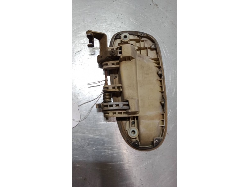 Recambio de maneta exterior puerta trasera derecha para hyundai matrix (fc) 1.5 crdi referencia OEM IAM   