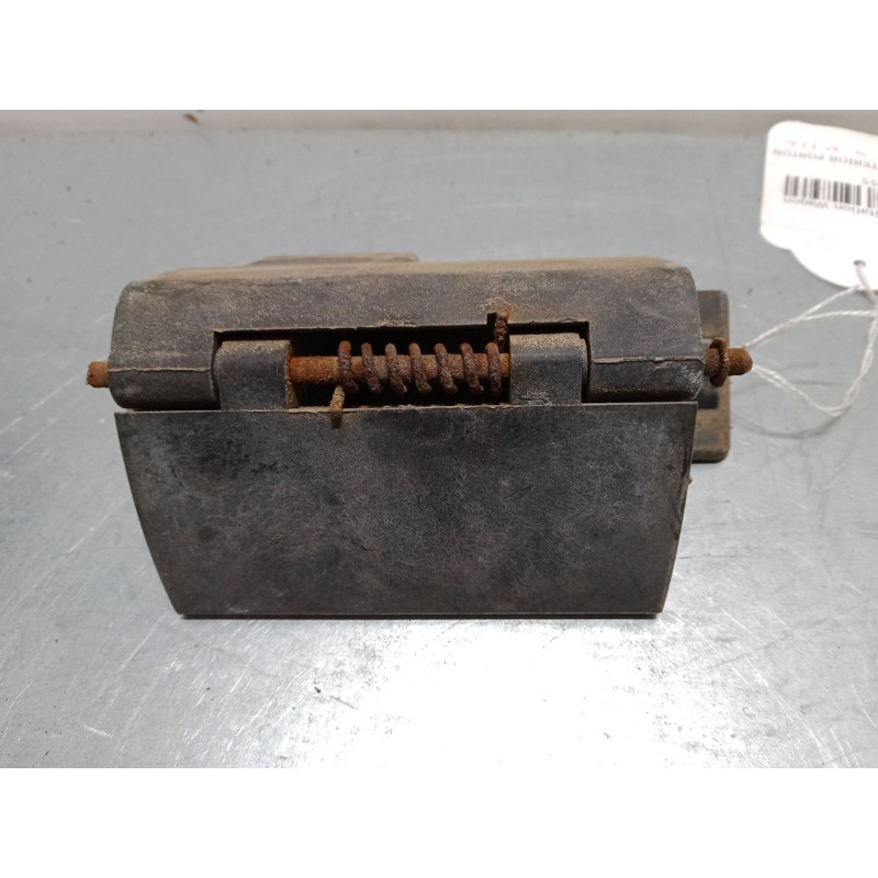 Recambio de maneta exterior porton para chevrolet nubira station wagon 1.8 referencia OEM IAM    Recambio de maneta exterior porton para chevrolet nubira station wagon 1.8 referencia OEM IAM