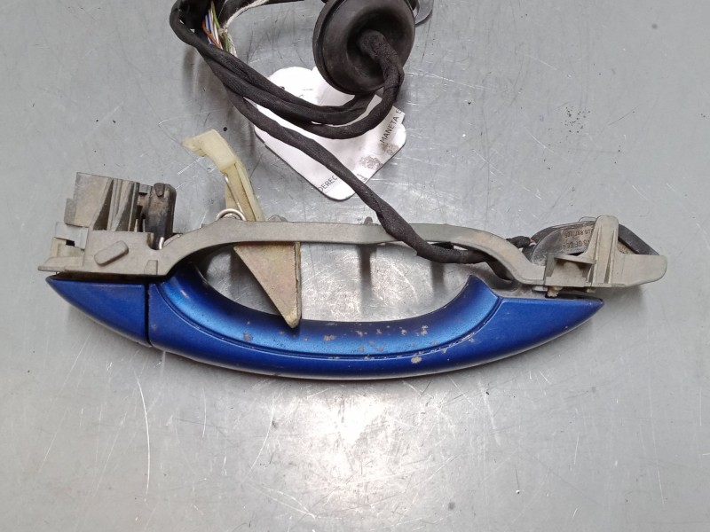 Recambio de maneta exterior puerta delantera derecha para volkswagen touareg (7la, 7l6, 7l7) 5.0 v10 tdi referencia OEM IAM   