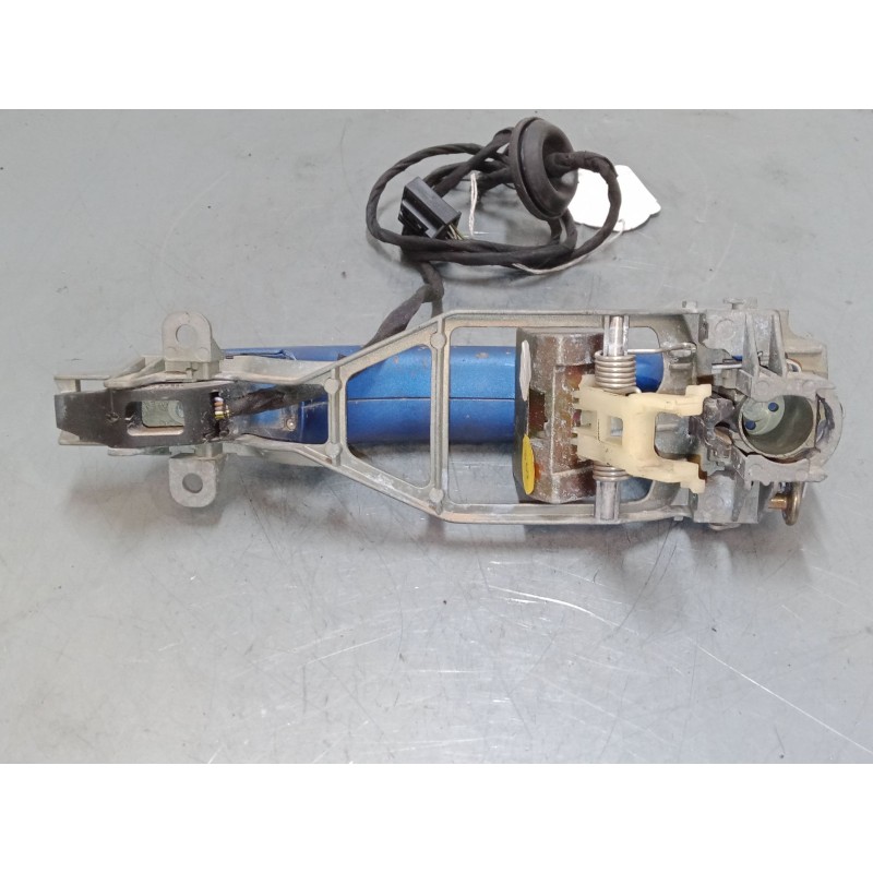 Recambio de maneta exterior puerta delantera derecha para volkswagen touareg (7la, 7l6, 7l7) 5.0 v10 tdi referencia OEM IAM   