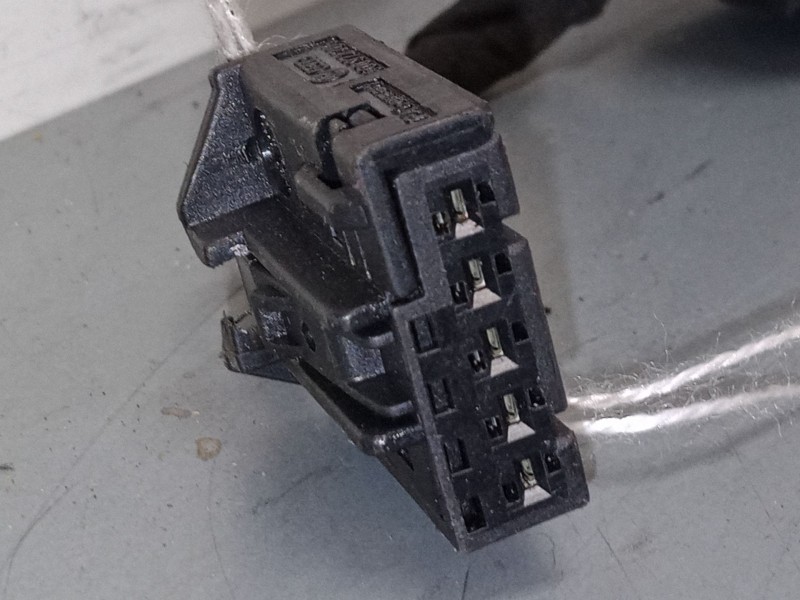 Recambio de maneta exterior puerta trasera izquierda para volkswagen touareg (7la, 7l6, 7l7) 5.0 v10 tdi referencia OEM IAM   