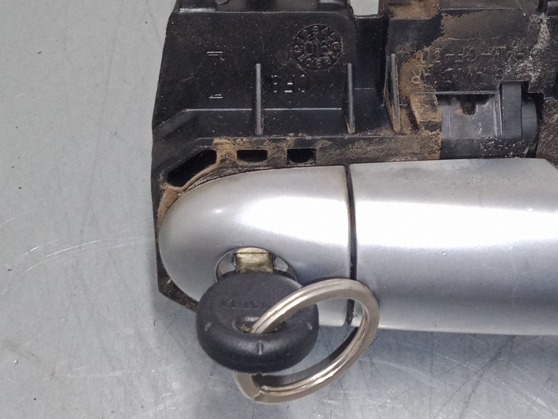 Recambio de maneta exterior puerta delantera izquierda para renault scénic ii (jm0/1_) 1.6 16v (jm1r) referencia OEM IAM   