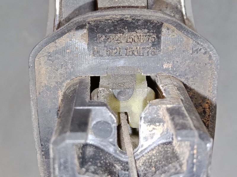 Recambio de maneta exterior puerta delantera izquierda para mini mini (r50, r53) one referencia OEM IAM    Recambio de maneta exterior puerta delantera izquierda para mini mini (r50, r53) one referencia OEM IAM