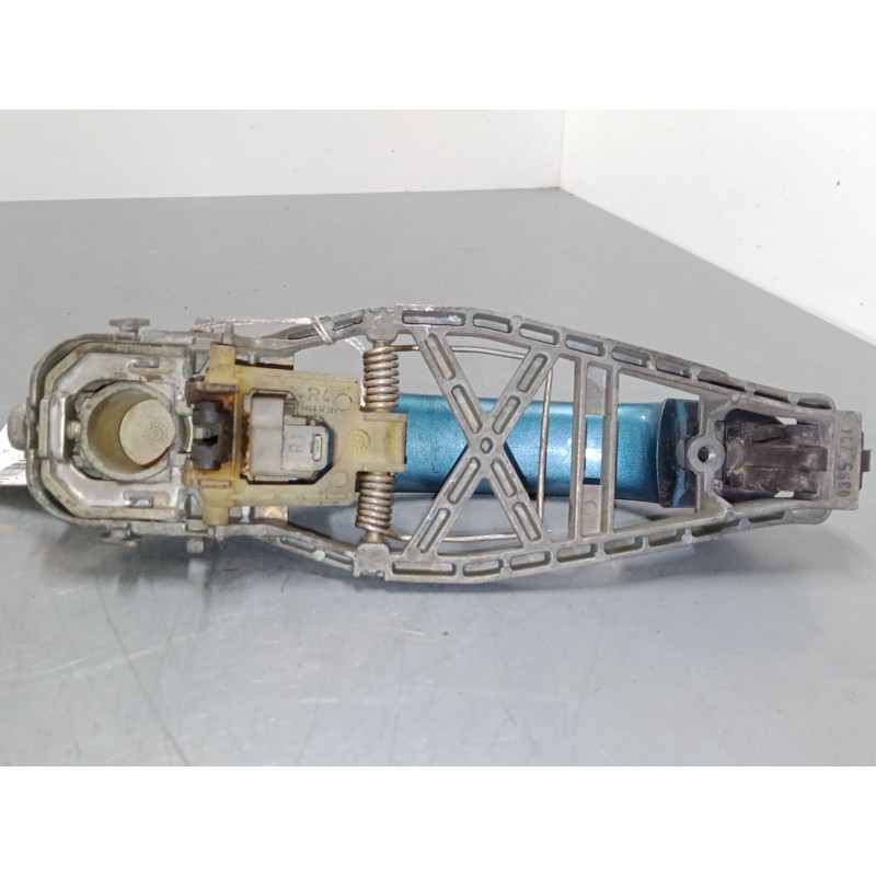 Recambio de maneta exterior puerta trasera derecha para volkswagen touran (1t1, 1t2) 1.9 tdi referencia OEM IAM   