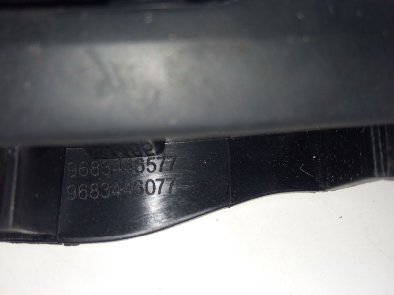 Recambio de maneta interior puerta delantera derecha para peugeot 3008 i monospace (0u_) 1.6 hdi 115 / bluehdi 115 referencia OE