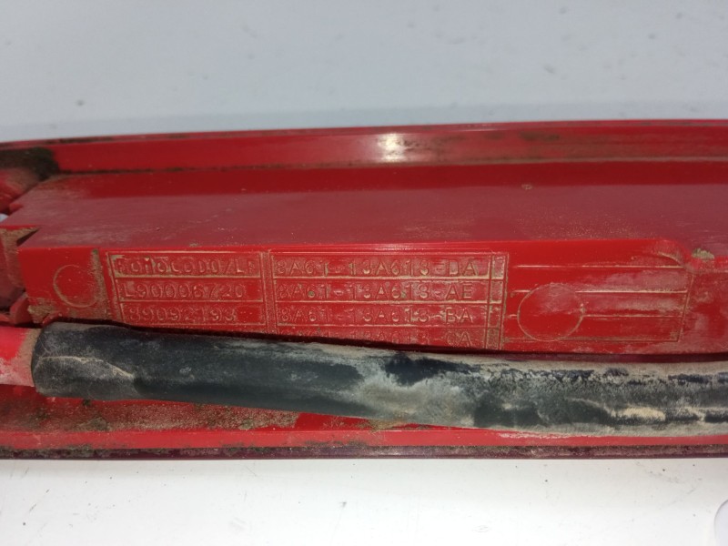 Recambio de luz central de freno para ford focus iii 1.6 tdci referencia OEM IAM 8A6113A613DA  8A6113A613AB Recambio de luz central de freno para ford focus iii 1.6 tdci referencia OEM IAM 8A6113A613DA  8A6113A613AB