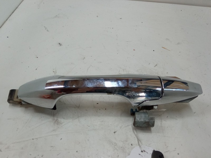 Recambio de maneta exterior puerta delantera derecha para honda accord vii (cl, cn) 2.2 i-ctdi (cn1) referencia OEM IAM    Recambio de maneta exterior puerta delantera derecha para honda accord vii (cl, cn) 2.2 i-ctdi (cn1) referencia OEM IAM