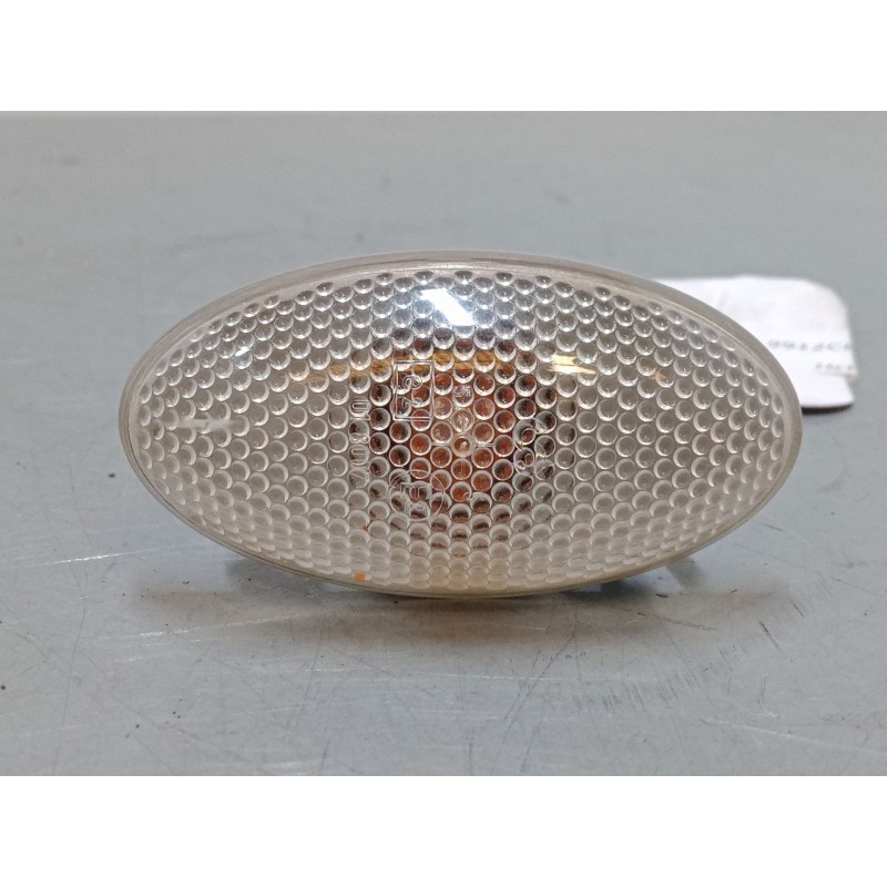 Recambio de intermitente lateral izquierdo para peugeot 206 hatchback (2a/c) 1.4 i referencia OEM IAM    Recambio de intermitente lateral izquierdo para peugeot 206 hatchback (2a/c) 1.4 i referencia OEM IAM