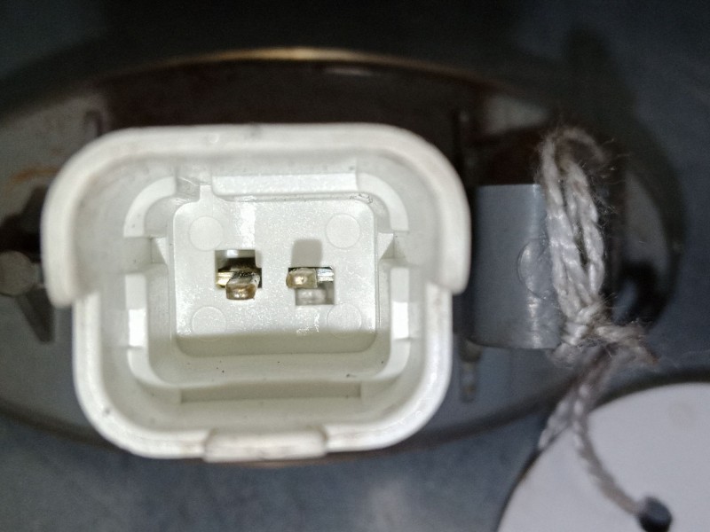 Recambio de intermitente lateral izquierdo para peugeot 206 hatchback (2a/c) 1.4 i referencia OEM IAM    Recambio de intermitente lateral izquierdo para peugeot 206 hatchback (2a/c) 1.4 i referencia OEM IAM