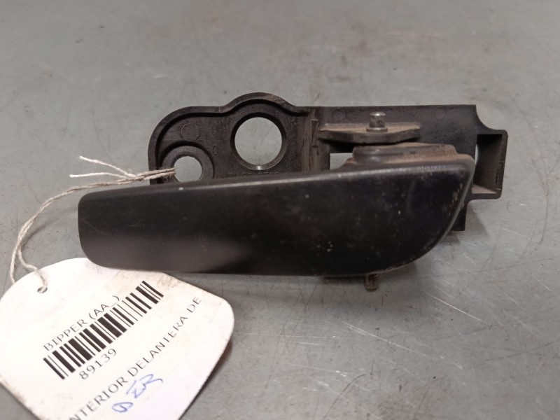 Recambio de maneta interior delantera derecha para peugeot bipper (aa_) 1.4 hdi referencia OEM IAM    Recambio de maneta interior delantera derecha para peugeot bipper (aa_) 1.4 hdi referencia OEM IAM