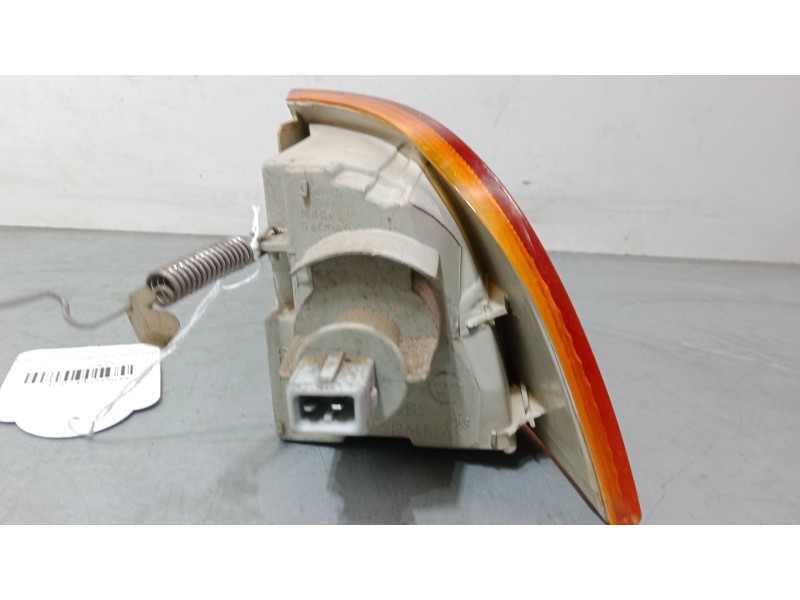 Recambio de intermitente delantero izquierdo para fiat punto (176_) 60 1.2 (176ap, 176ar, 176aq, 176bb) referencia OEM IAM    Recambio de intermitente delantero izquierdo para fiat punto (176_) 60 1.2 (176ap, 176ar, 176aq, 176bb) referencia OEM IAM