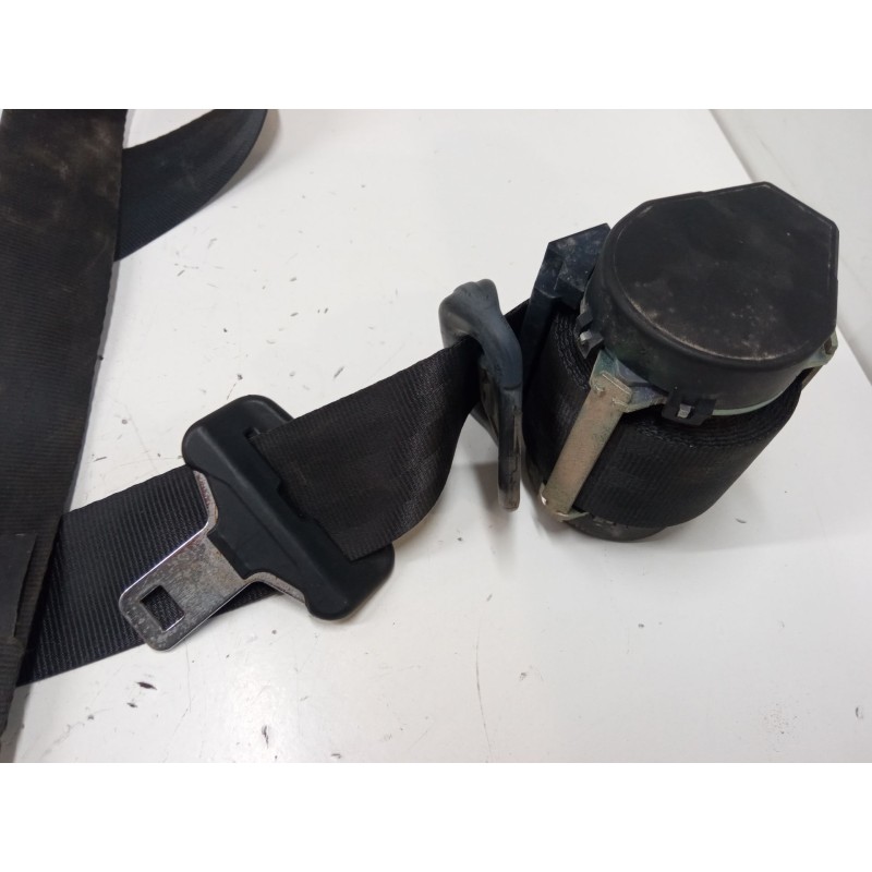 Recambio de cinturon seguridad trasero derecho para peugeot expert tepee (vf3x_) 2.0 hdi 120 referencia OEM IAM    Recambio de cinturon seguridad trasero derecho para peugeot expert tepee (vf3x_) 2.0 hdi 120 referencia OEM IAM