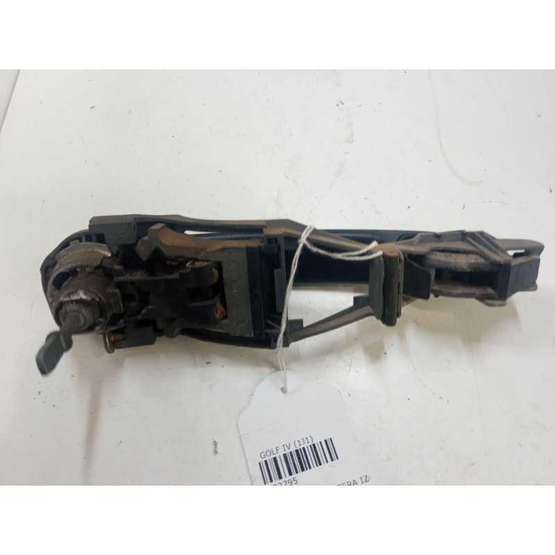 Recambio de maneta exterior puerta delantera izquierda para volkswagen golf iv (1j1) 1.6 16v referencia OEM IAM    Recambio de maneta exterior puerta delantera izquierda para volkswagen golf iv (1j1) 1.6 16v referencia OEM IAM