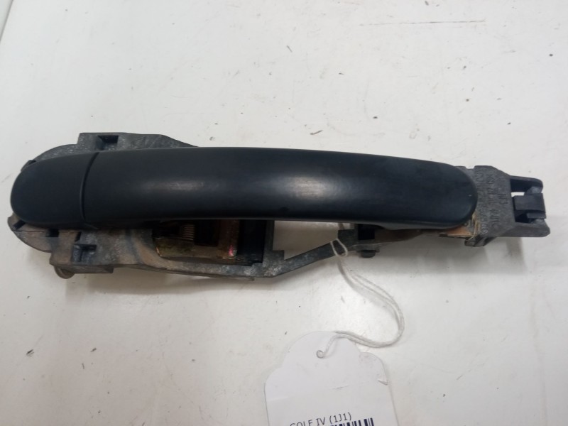 Recambio de maneta exterior puerta trasera derecha para volkswagen golf iv (1j1) 1.6 16v referencia OEM IAM 3B0837885   Recambio de maneta exterior puerta trasera derecha para volkswagen golf iv (1j1) 1.6 16v referencia OEM IAM 3B0837885