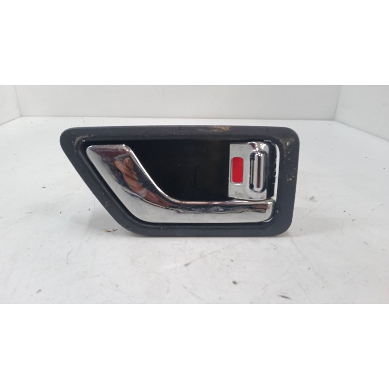 Recambio de maneta interior puerta delantera derecha para hyundai getz (tb) 1.4 i referencia OEM IAM    Recambio de maneta interior puerta delantera derecha para hyundai getz (tb) 1.4 i referencia OEM IAM