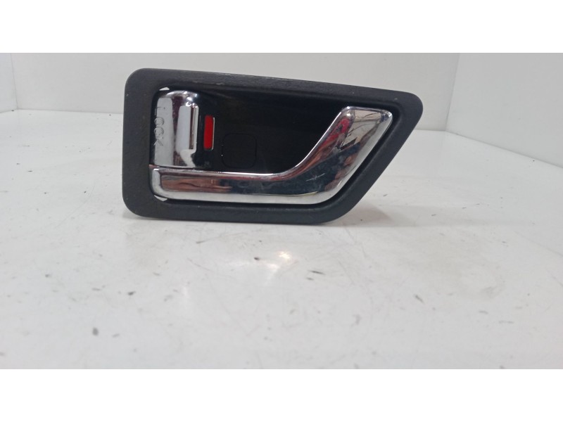 Recambio de maneta interior puerta delantera izquierda para hyundai getz (tb) 1.4 i referencia OEM IAM    Recambio de maneta interior puerta delantera izquierda para hyundai getz (tb) 1.4 i referencia OEM IAM