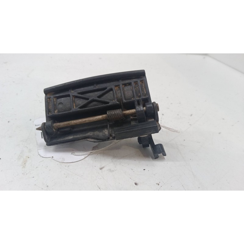 Recambio de maneta exterior porton para hyundai getz (tb) 1.4 i referencia OEM IAM    Recambio de maneta exterior porton para hyundai getz (tb) 1.4 i referencia OEM IAM