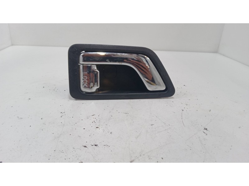 Recambio de maneta interior puerta trasera derecha para hyundai getz (tb) 1.4 i referencia OEM IAM    Recambio de maneta interior puerta trasera derecha para hyundai getz (tb) 1.4 i referencia OEM IAM