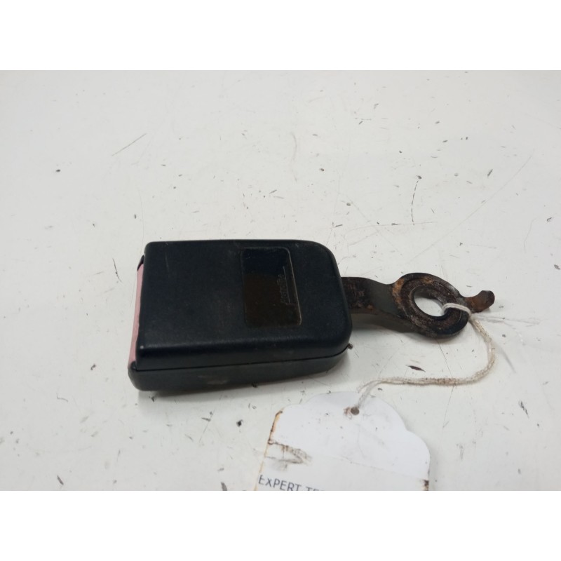 Recambio de anclaje cinturon trasero derecho para peugeot expert tepee (vf3x_) 2.0 hdi 120 referencia OEM IAM    Recambio de anclaje cinturon trasero derecho para peugeot expert tepee (vf3x_) 2.0 hdi 120 referencia OEM IAM