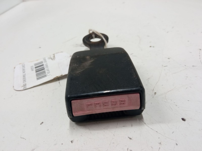 Recambio de anclaje cinturon trasero derecho para peugeot expert tepee (vf3x_) 2.0 hdi 120 referencia OEM IAM    Recambio de anclaje cinturon trasero derecho para peugeot expert tepee (vf3x_) 2.0 hdi 120 referencia OEM IAM