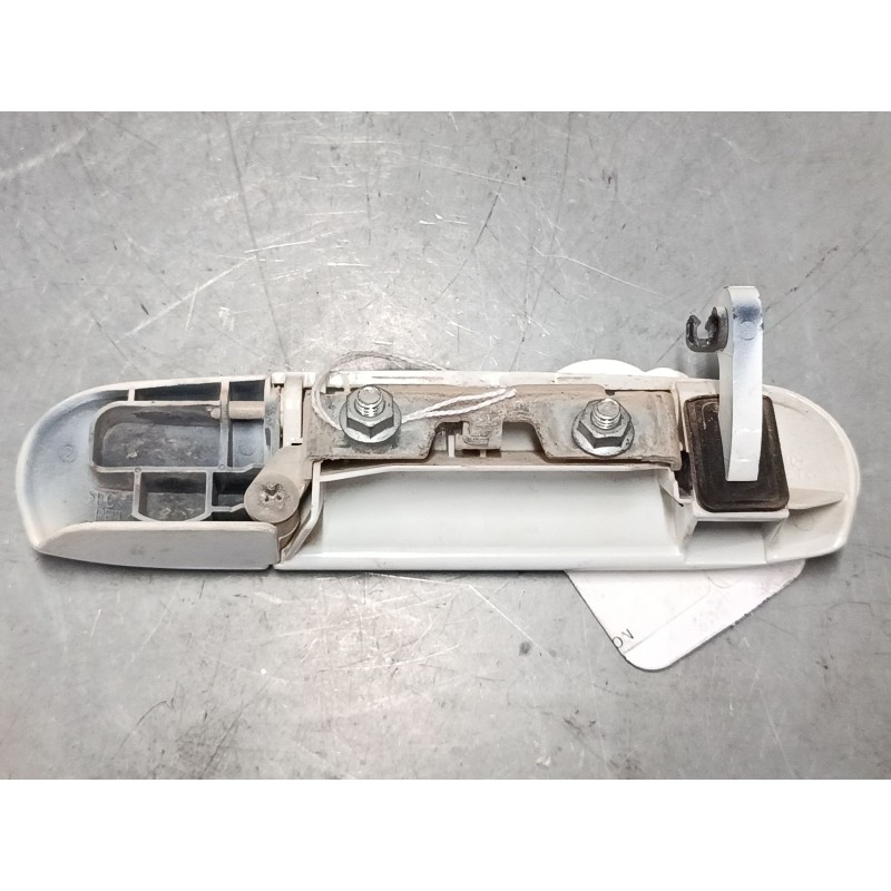 Recambio de maneta exterior porton para mitsubishi colt vi (z3_a, z2_a) 1.3 (z21a) referencia OEM IAM   
