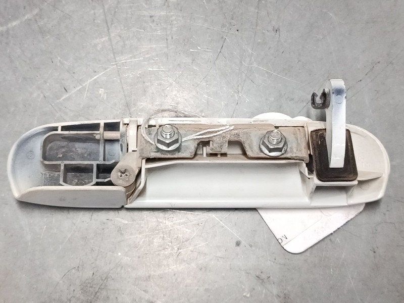 Recambio de maneta exterior porton para mitsubishi colt vi (z3_a, z2_a) 1.3 (z21a) referencia OEM IAM   