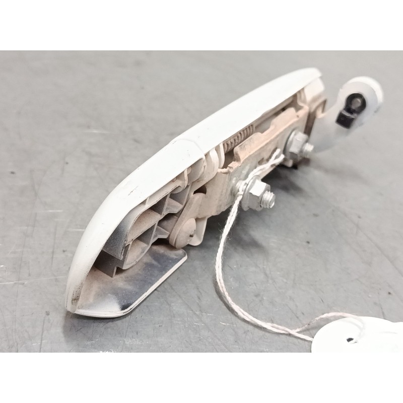 Recambio de maneta exterior porton para mitsubishi colt vi (z3_a, z2_a) 1.3 (z21a) referencia OEM IAM   