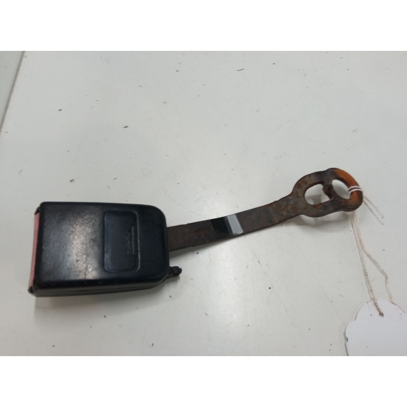 Recambio de anclaje cinturon delantero izquierdo para peugeot expert tepee (vf3x_) 2.0 hdi 120 referencia OEM IAM    Recambio de anclaje cinturon delantero izquierdo para peugeot expert tepee (vf3x_) 2.0 hdi 120 referencia OEM IAM
